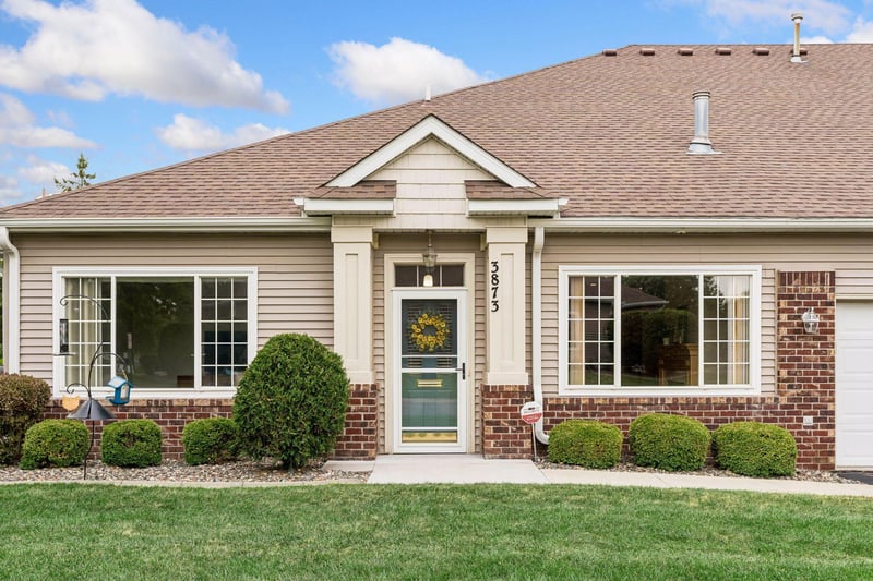 3873 Lawndale Ln N, Plymouth, MN 55446