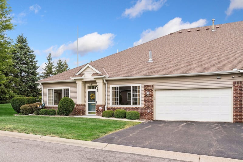 3873 Lawndale Ln N, Plymouth, MN 55446