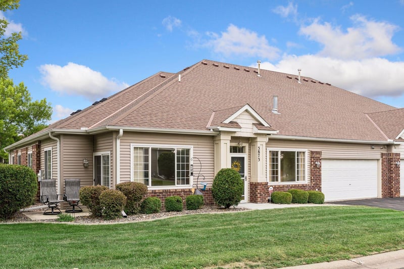 3873 Lawndale Ln N, Plymouth, MN 55446