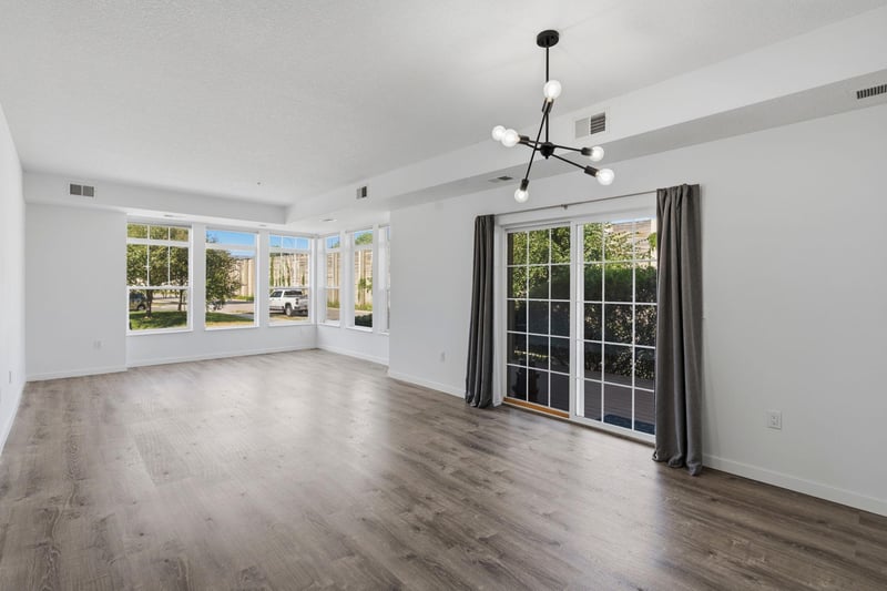 4132 Vernon Ave S #A104, Saint Louis Park, MN 55416