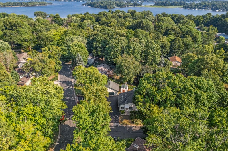 4753 Burns Rd, Mound, MN 55364