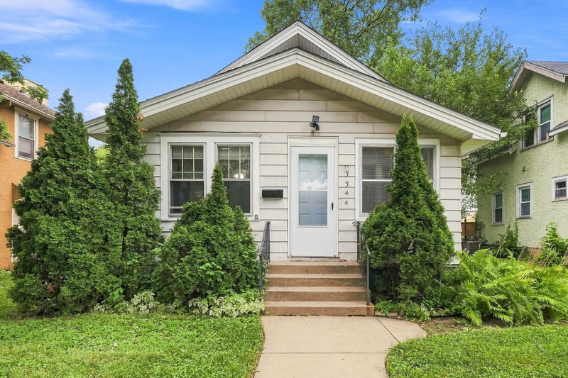 3344 Snelling Ave, Minneapolis, MN 55406