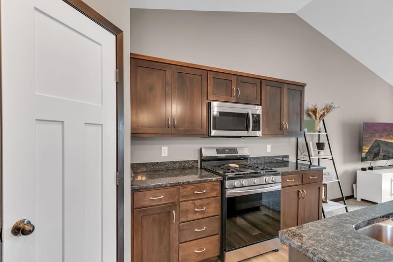 23003 27th Ave, Saint Augusta, MN 56301