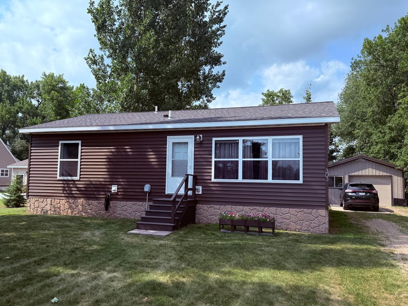 303 1st Ave E, Gary, MN 56545