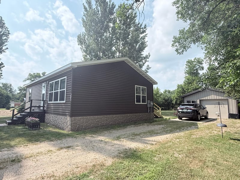 303 1st Ave E, Gary, MN 56545