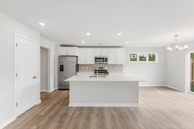 1106 Annagaire Curve, Rosemount, MN 55068