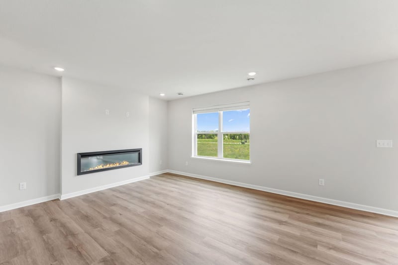 1102 Annagaire Curve, Rosemount, MN 55068