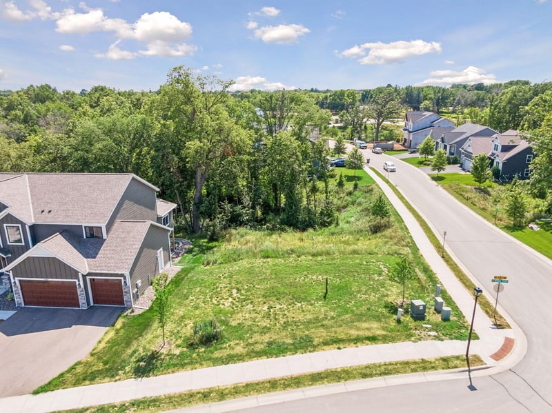 1949 Woods Point, Waconia, MN 55387