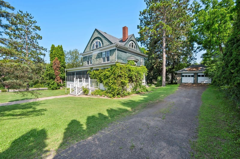 120 E Maryland St, Saint Croix Falls, WI 54024