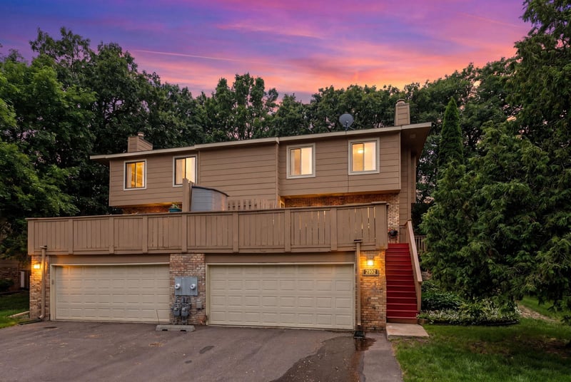 2103 Marquis Rd, Golden Valley, MN 55427