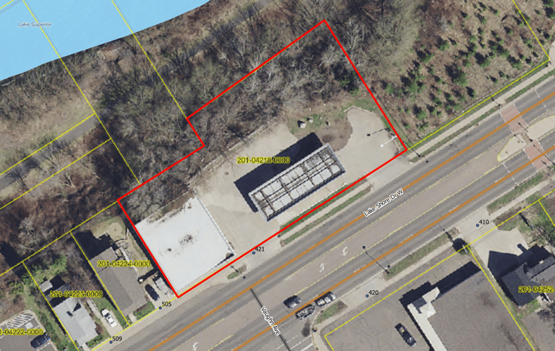 421 Lake Shore Dr W, Ashland, WI 54806
