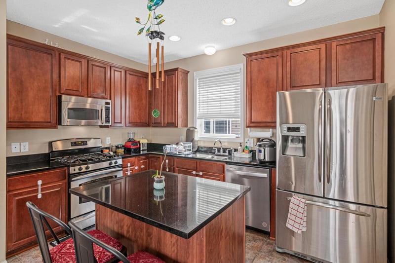 15587 Crab Apple Ln, Eden Prairie, MN 55347