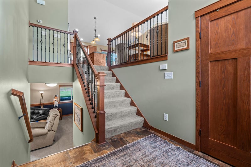 1050 Mallard St NE, Hanover, MN 55341