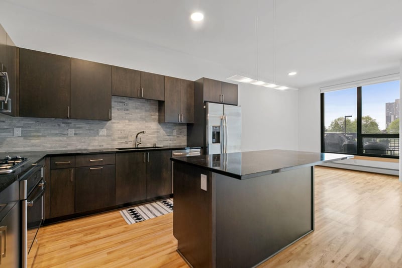 1240 S 2nd St #225, Minneapolis, MN 55415