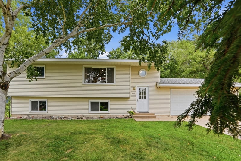 303 Upplanda St, Buffalo, MN 55313