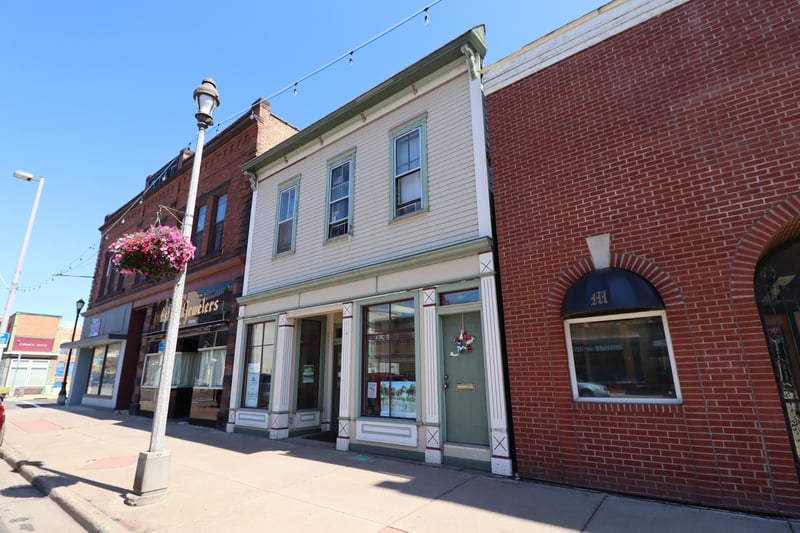404 Main St W, Ashland, WI 54806