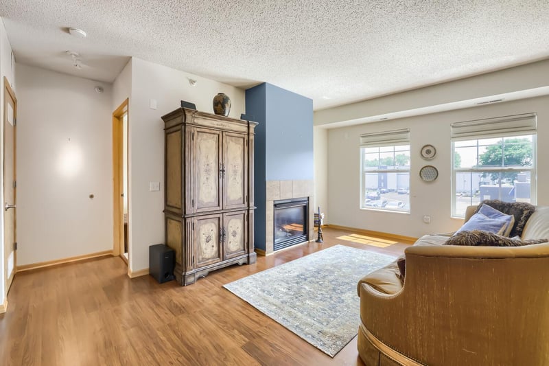 750 Mainstreet #218, Hopkins, MN 55343