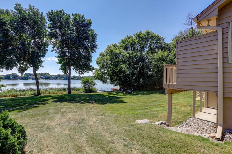 1624 Waterbury, Waconia, MN 55387