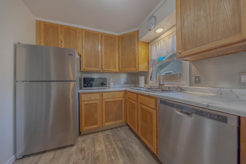 705 Johanna Ave, Willmar, MN 56201