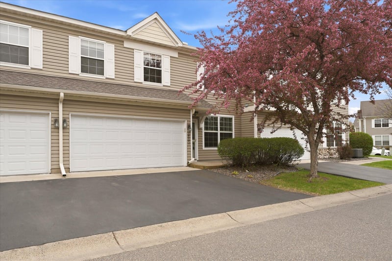 18902 96th Pl N, Maple Grove, MN 55311
