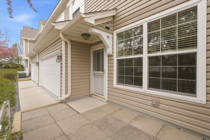 18902 96th Pl N, Maple Grove, MN 55311