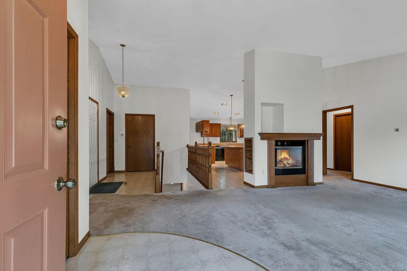 343 Pondview Ln, Saint Joseph, MN 56374