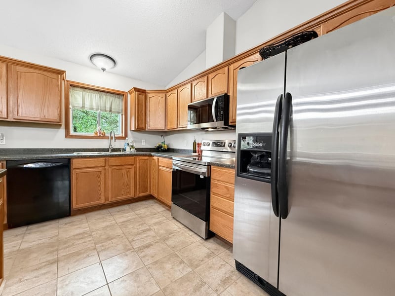 4437 Scotchpine Ct NW, Bemidji, MN 56601