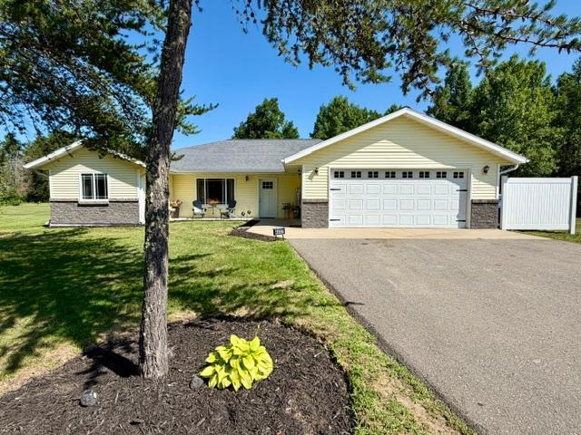4437 Scotchpine Ct NW, Bemidji, MN 56601