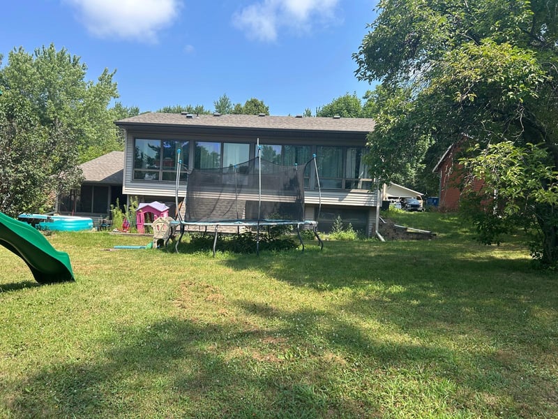 1014 Benedict Dr, Sauk Rapids, MN 56379