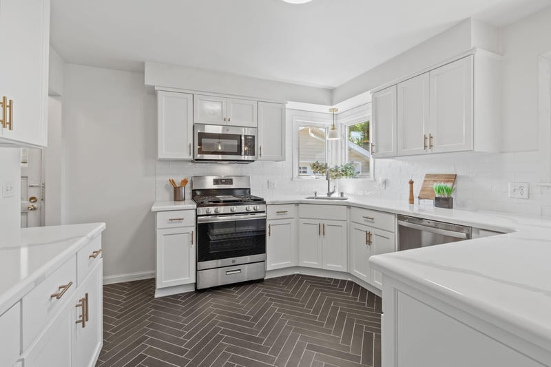2530 Aquila Ave S, Saint Louis Park, MN 55426