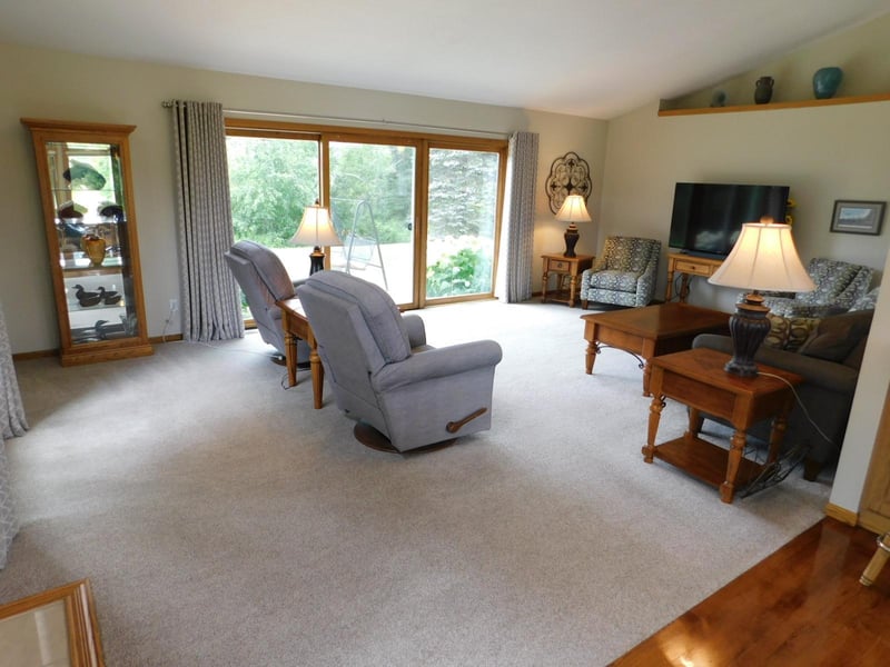 40337 Torchlight Rd, Isle, MN 56342
