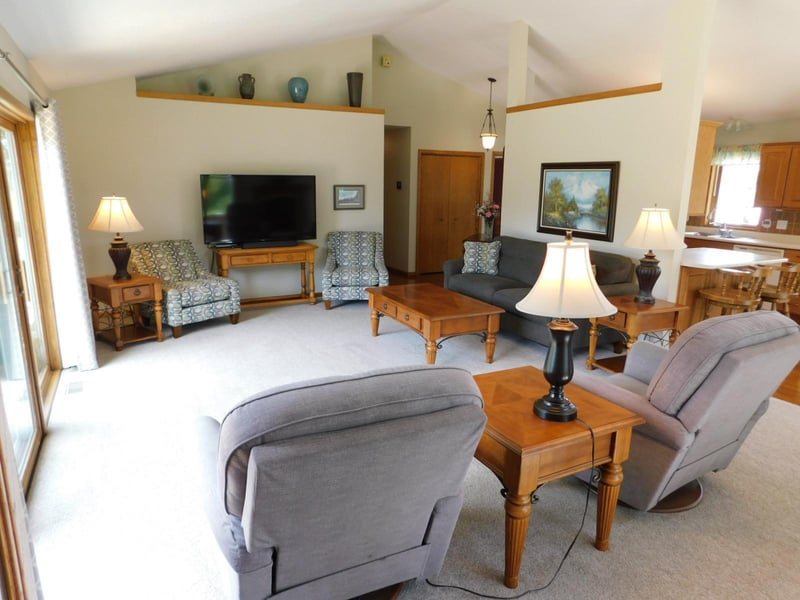 40337 Torchlight Rd, Isle, MN 56342