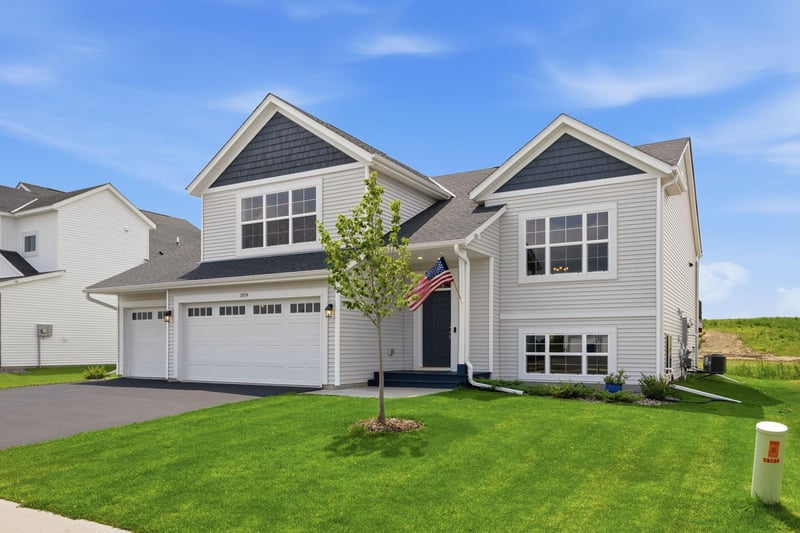 19714 English Ave N, Forest Lake, MN 55025