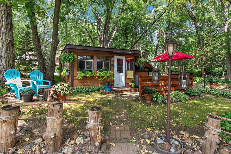 10700 56th St, Clear Lake, MN 55319