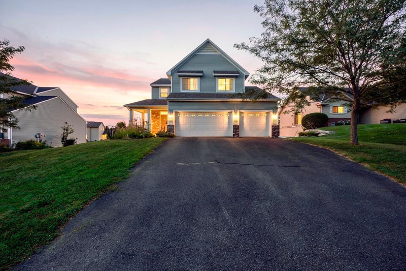 838 10th Ave NE, Lonsdale, MN 55046