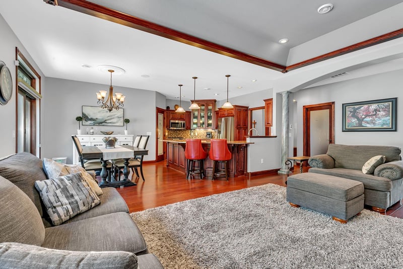 639 18th St NW, Sauk Rapids, MN 56379