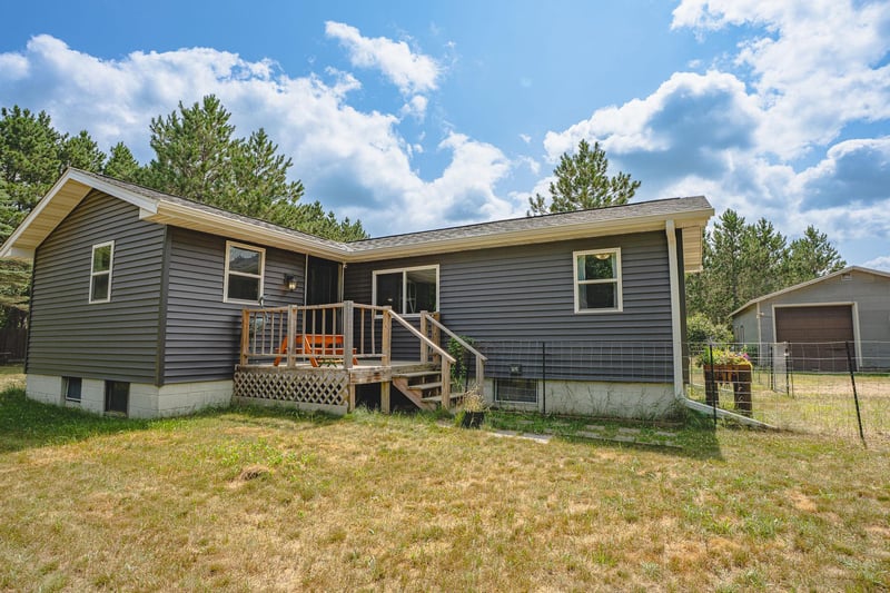4130 4th St NW, Backus, MN 56435