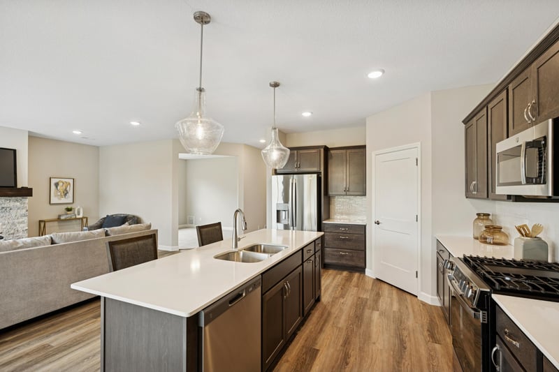 227 Emmy Ln, Hanover, MN 55341