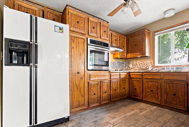 630 Hall Ln, Minneapolis, MN 55411