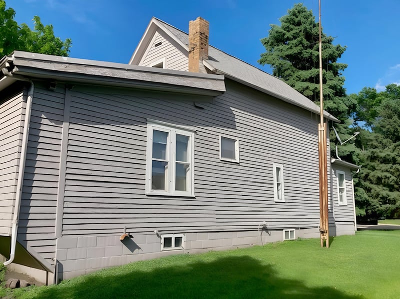 214 2nd St NW, Pennock, MN 56279