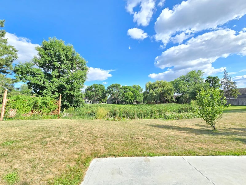 4625 Edinbrook Ter, Brooklyn Park, MN 55443