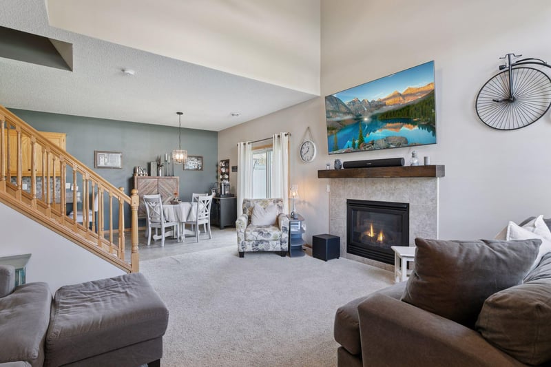 16790 Embers Ave, Farmington, MN 55024