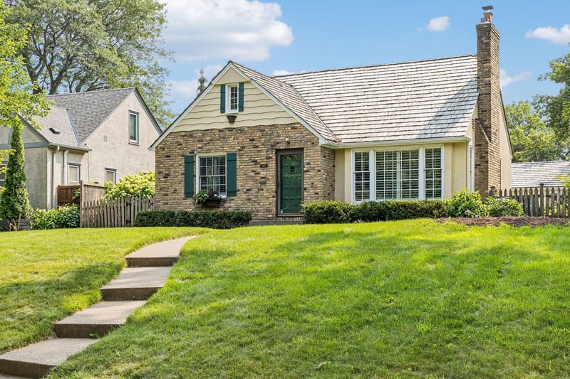 1970 Norfolk Ave, Saint Paul, MN 55116