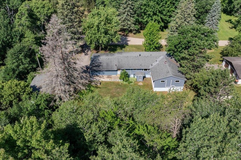 14412 Laurian Ln, Brainerd, MN 56401