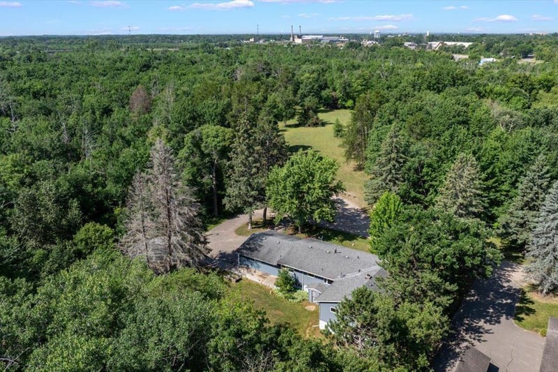 14412 Laurian Ln, Brainerd, MN 56401