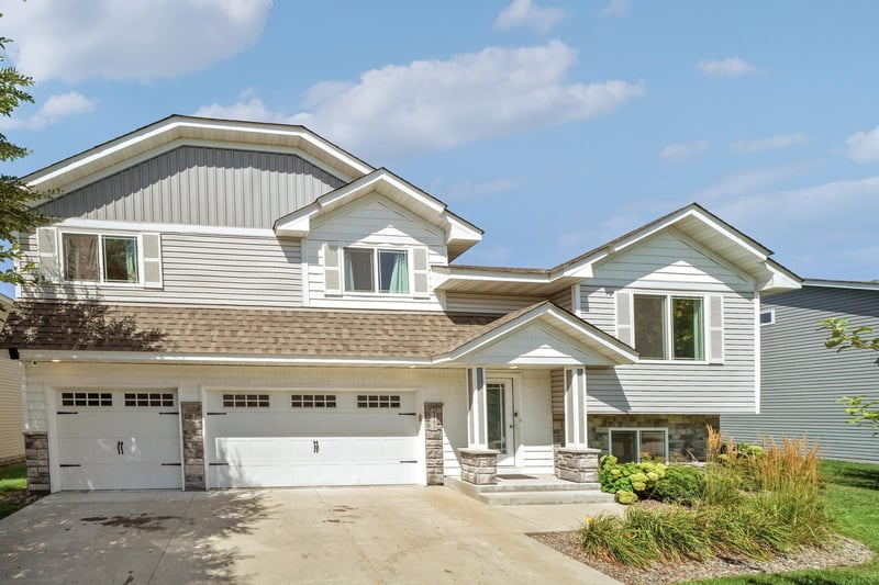 4345 122nd Cir NE, Blaine, MN 55449