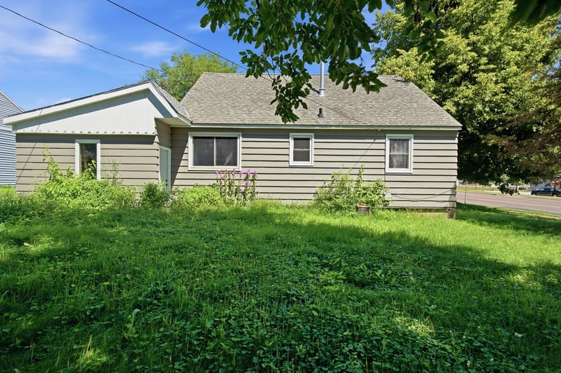954 Victoria St, Fairmont, MN 56031