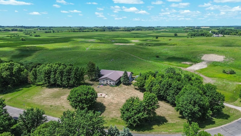 13700 13th St NW, Spicer, MN 56288