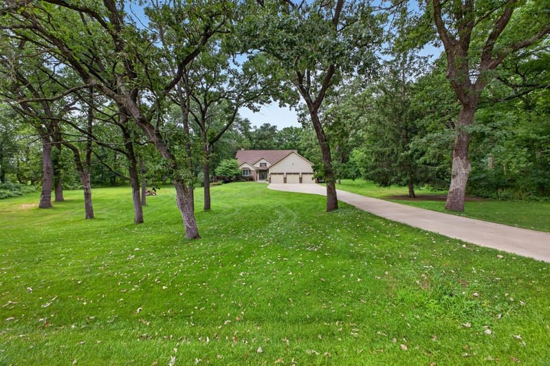 5843 Meadow Dr SE, Rochester, MN 55904