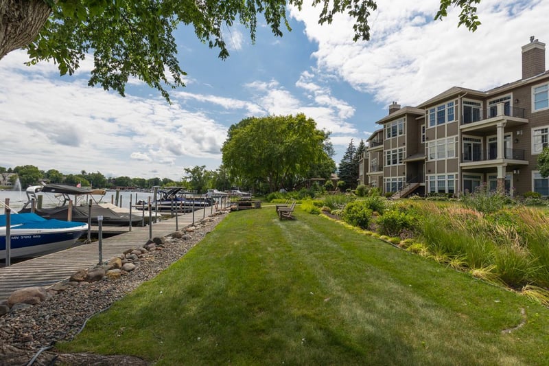 21957 Minnetonka Blvd #17, Excelsior, MN 55331